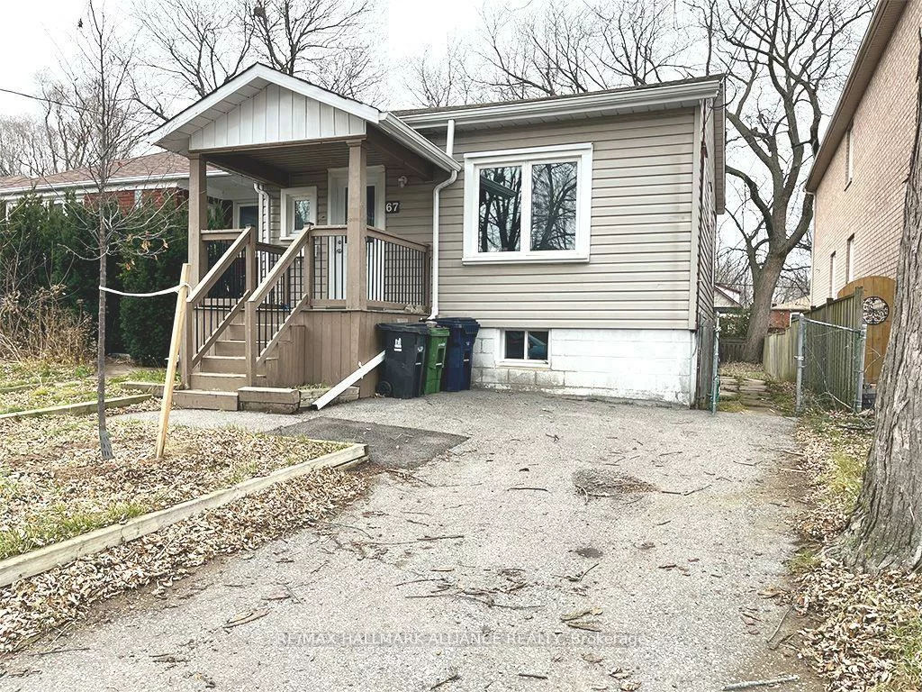 67, Claremore, Birchcliffe-Cliffside, Toronto