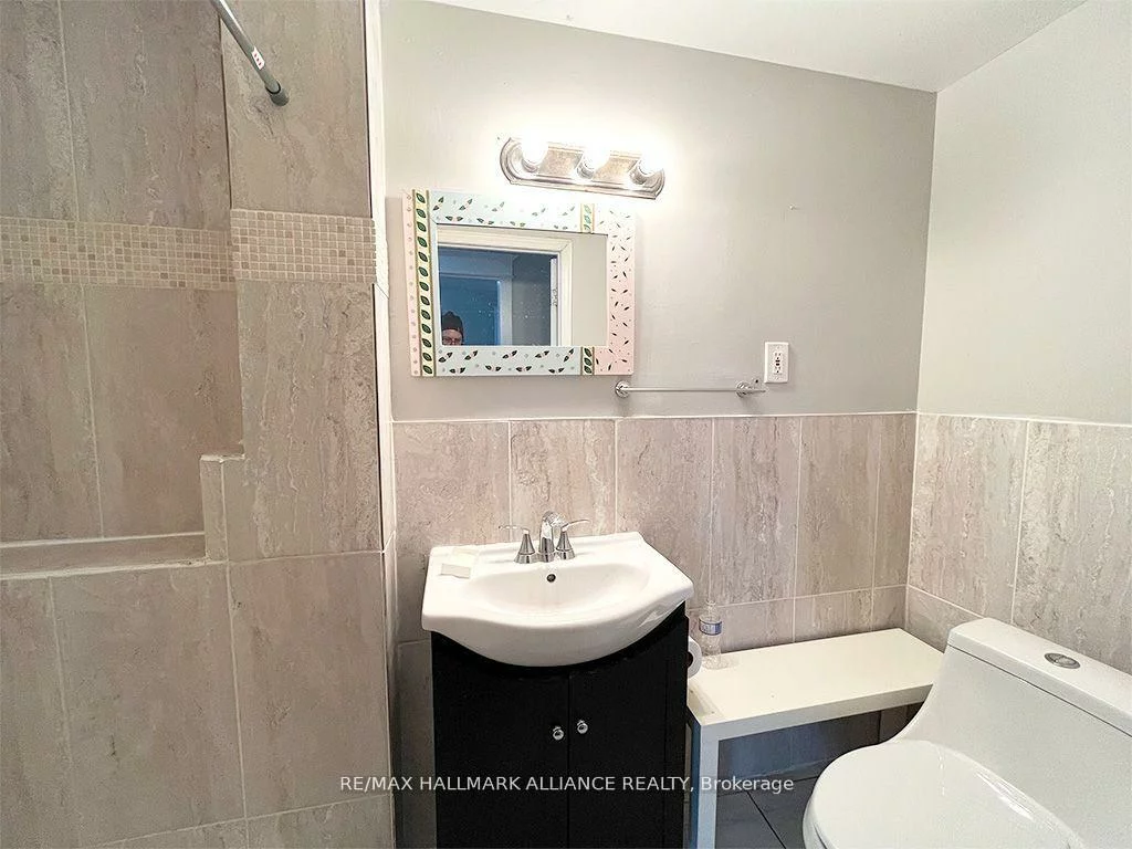 67, Claremore, Birchcliffe-Cliffside, Toronto