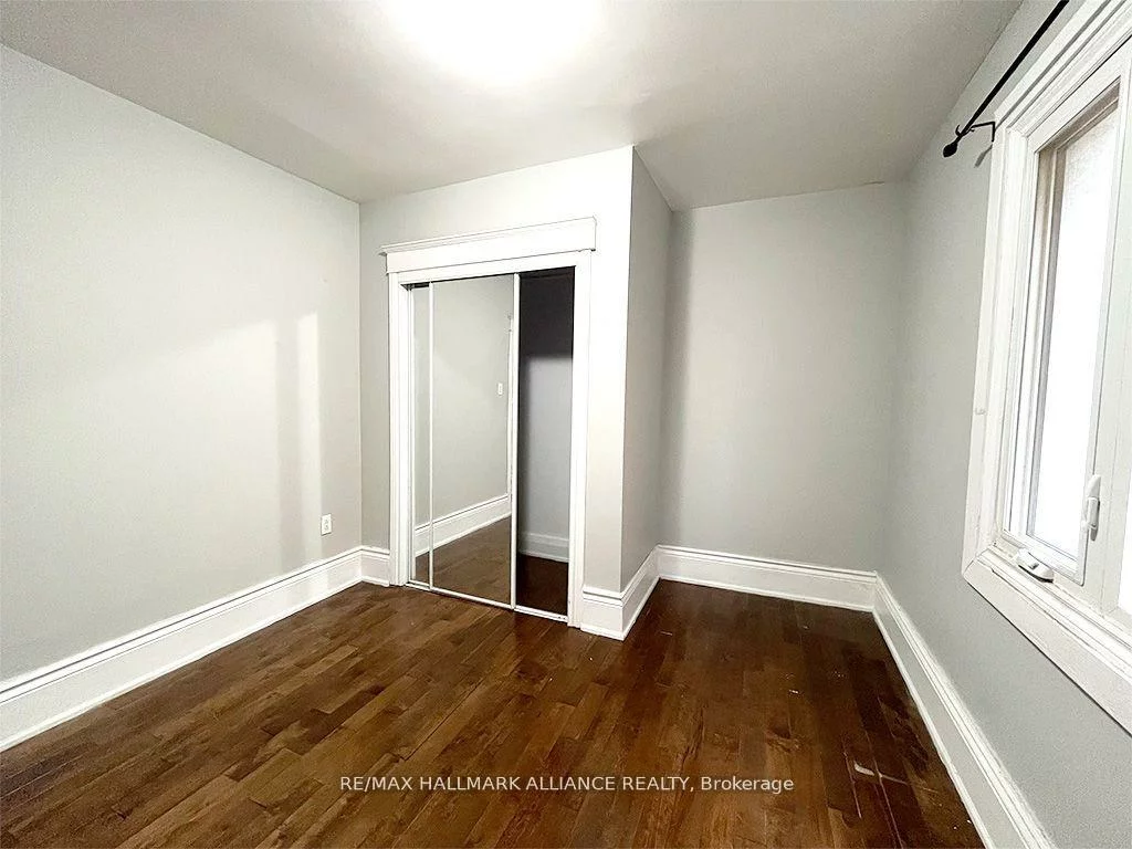 67, Claremore, Birchcliffe-Cliffside, Toronto