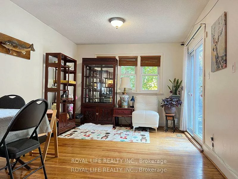 33, Agincourt, Agincourt South-Malvern West, Toronto