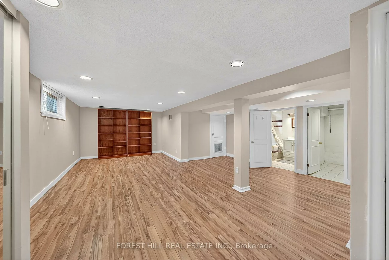 41, Cliffside, Birchcliffe-Cliffside, Toronto