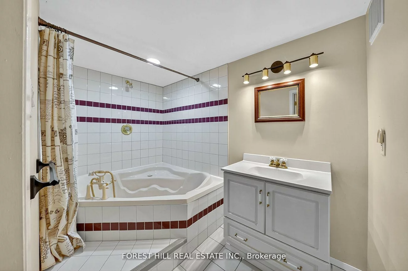 41, Cliffside, Birchcliffe-Cliffside, Toronto