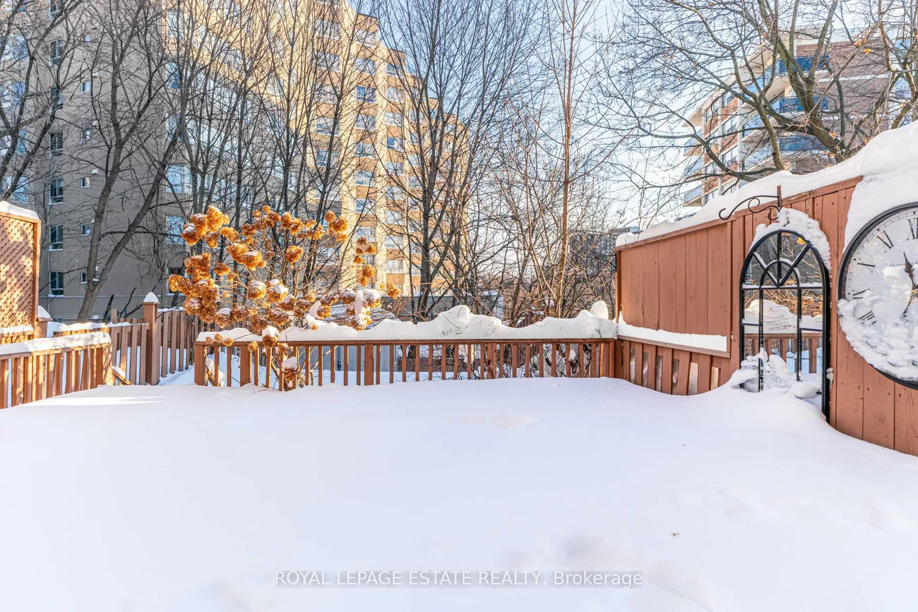 59, Halsey, O'Connor-Parkview, Toronto