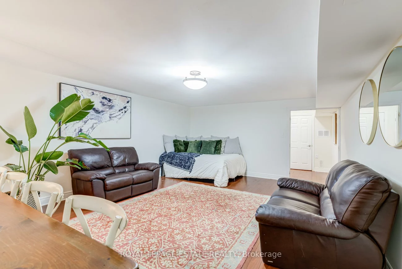 59, Halsey, O'Connor-Parkview, Toronto