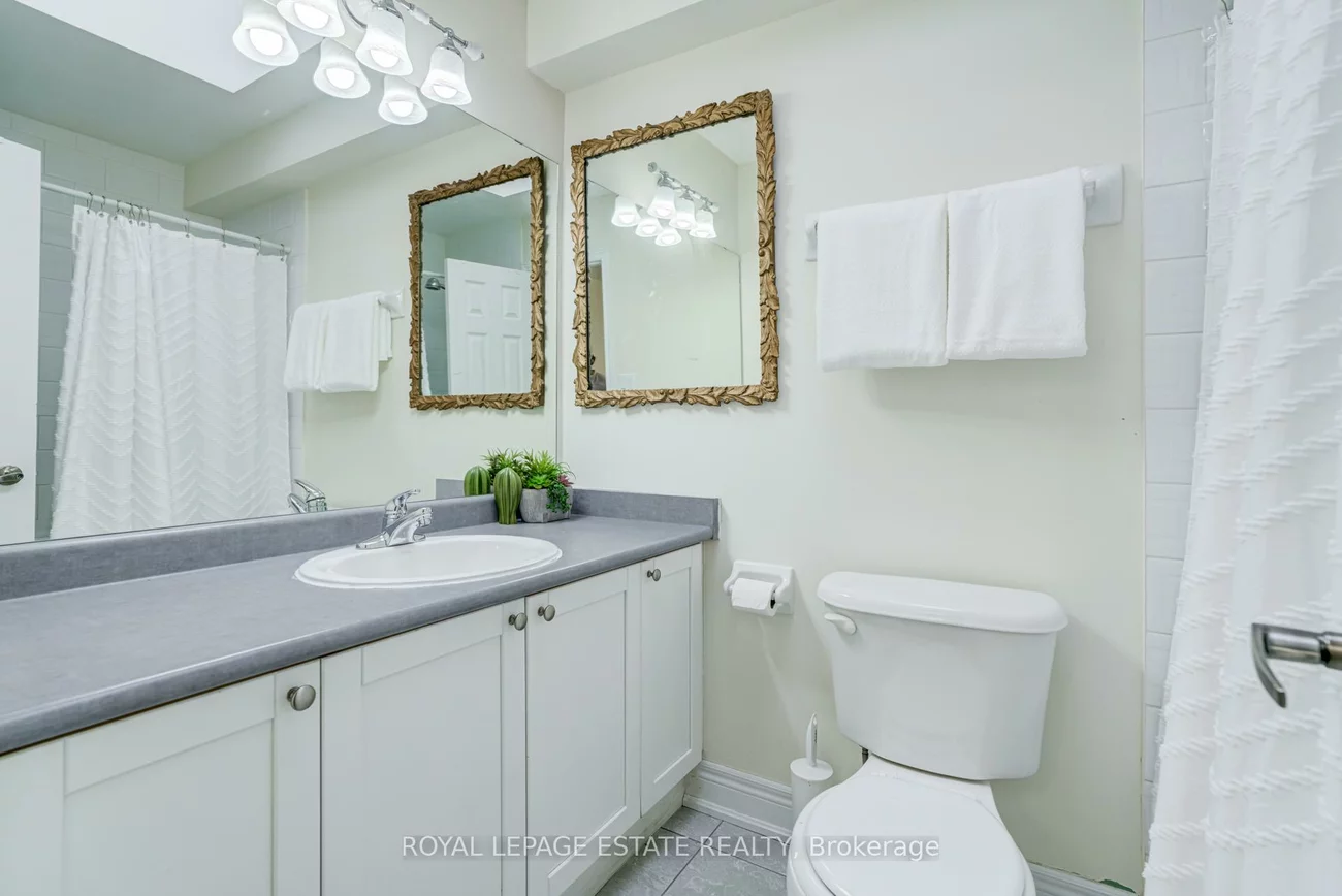 59, Halsey, O'Connor-Parkview, Toronto