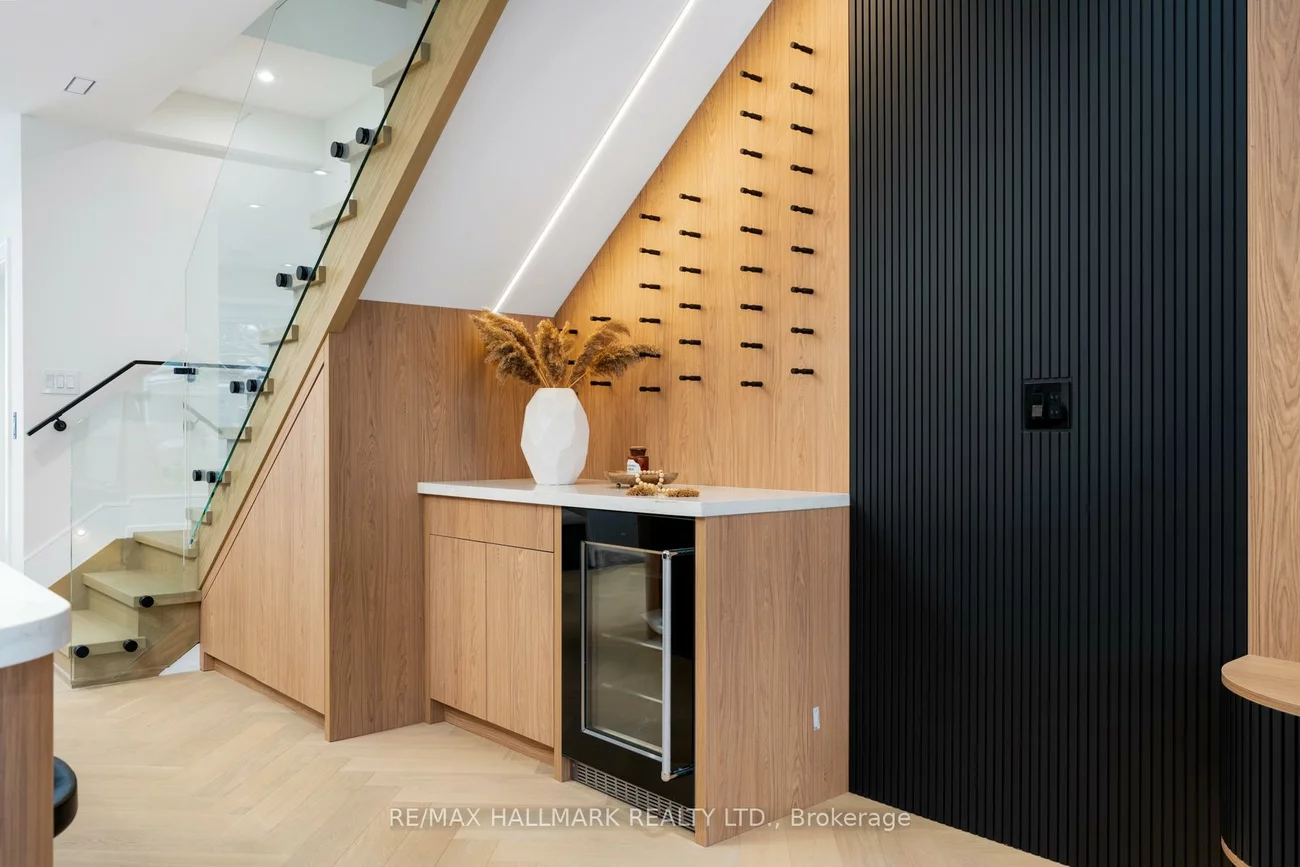 15, Cruikshank, Playter Estates-Danforth, Toronto