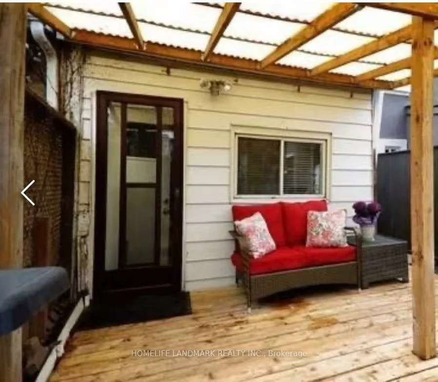 167, Booth, South Riverdale, Toronto