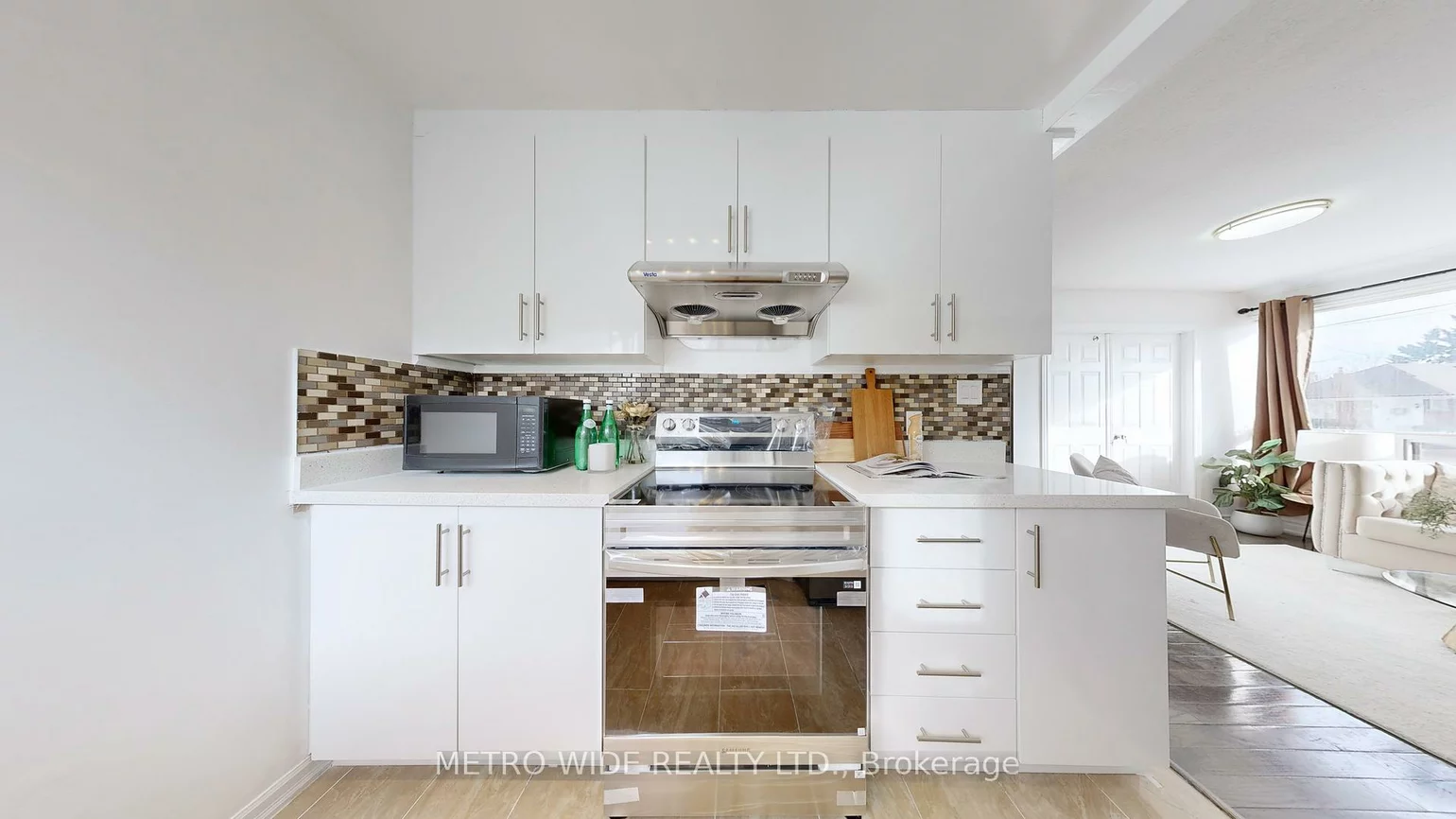 34, Merrian, Kennedy Park, Toronto