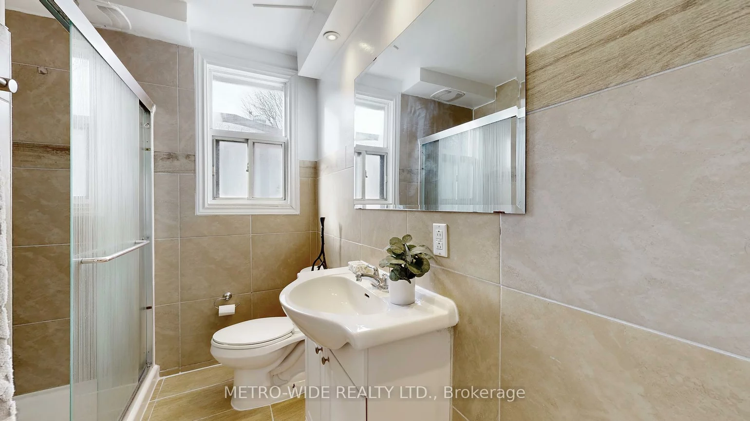 34, Merrian, Kennedy Park, Toronto