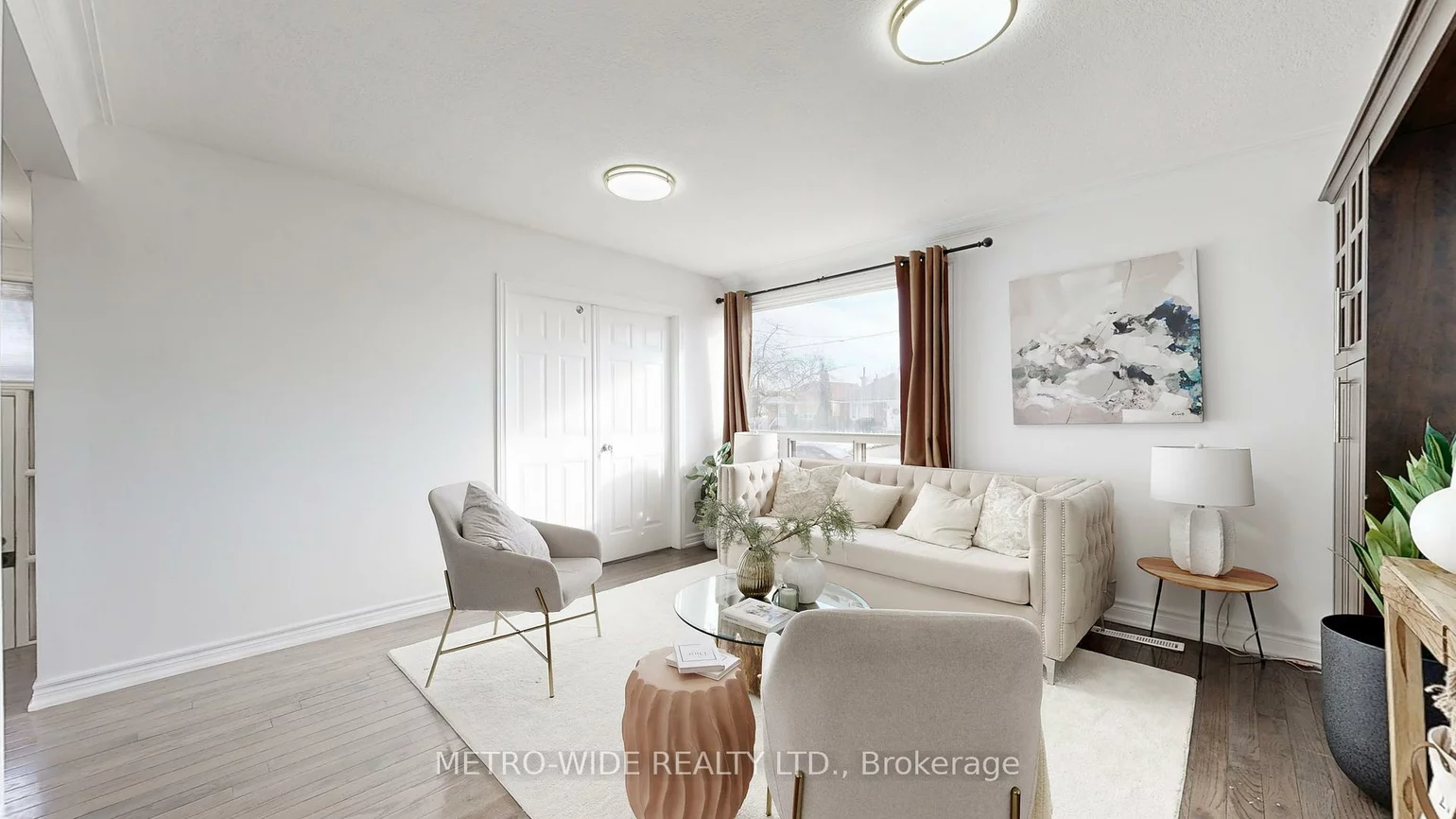 34, Merrian, Kennedy Park, Toronto