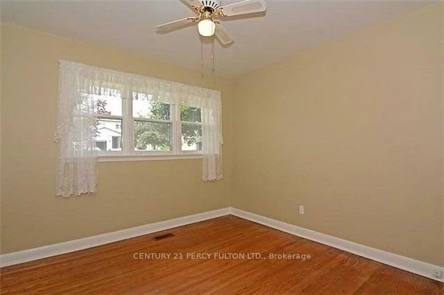 71-73, Grace, Eglinton East, Toronto