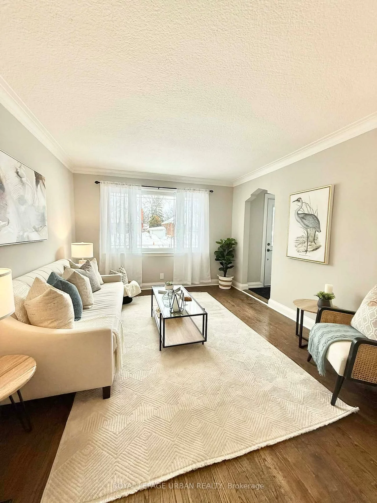 84, Clonmore, Birchcliffe-Cliffside, Toronto