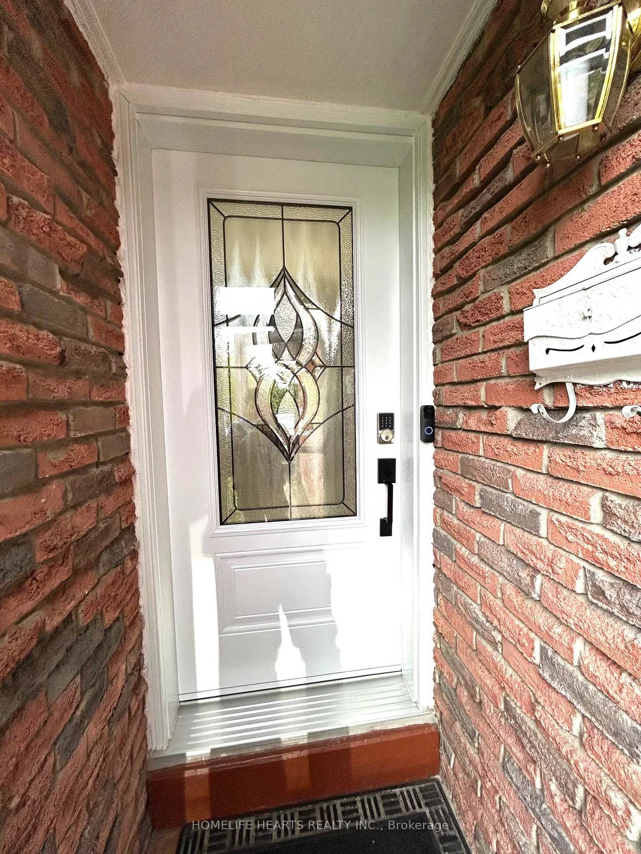 242, Braymore, Rouge E11, Toronto