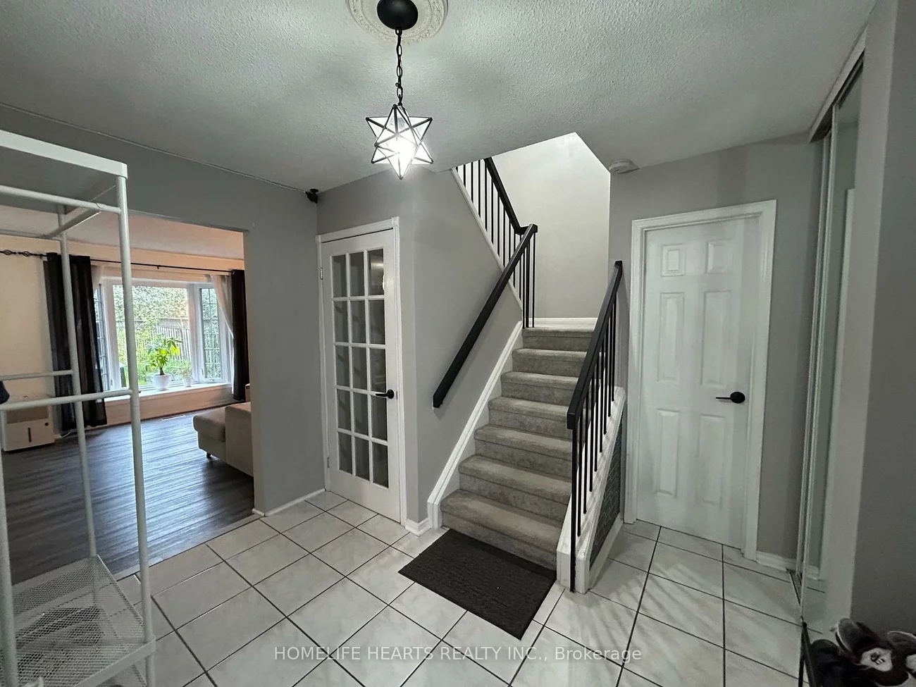 242, Braymore, Rouge E11, Toronto