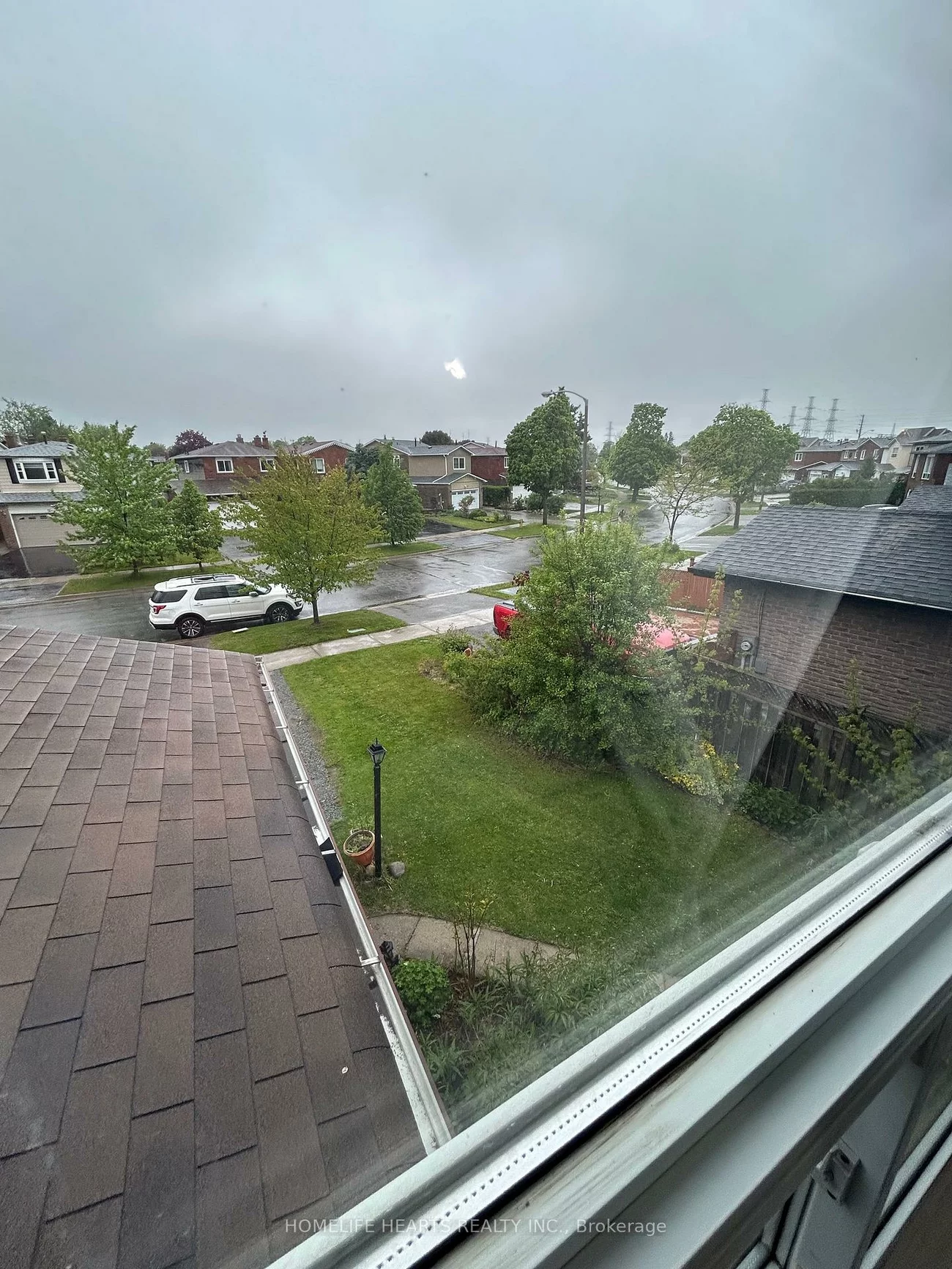 242, Braymore, Rouge E11, Toronto