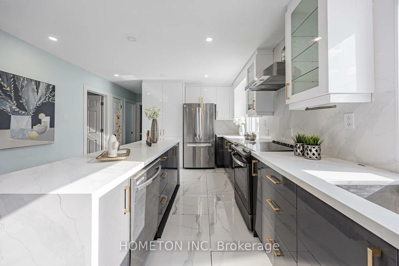 147, Lilian, Wexford-Maryvale, Toronto