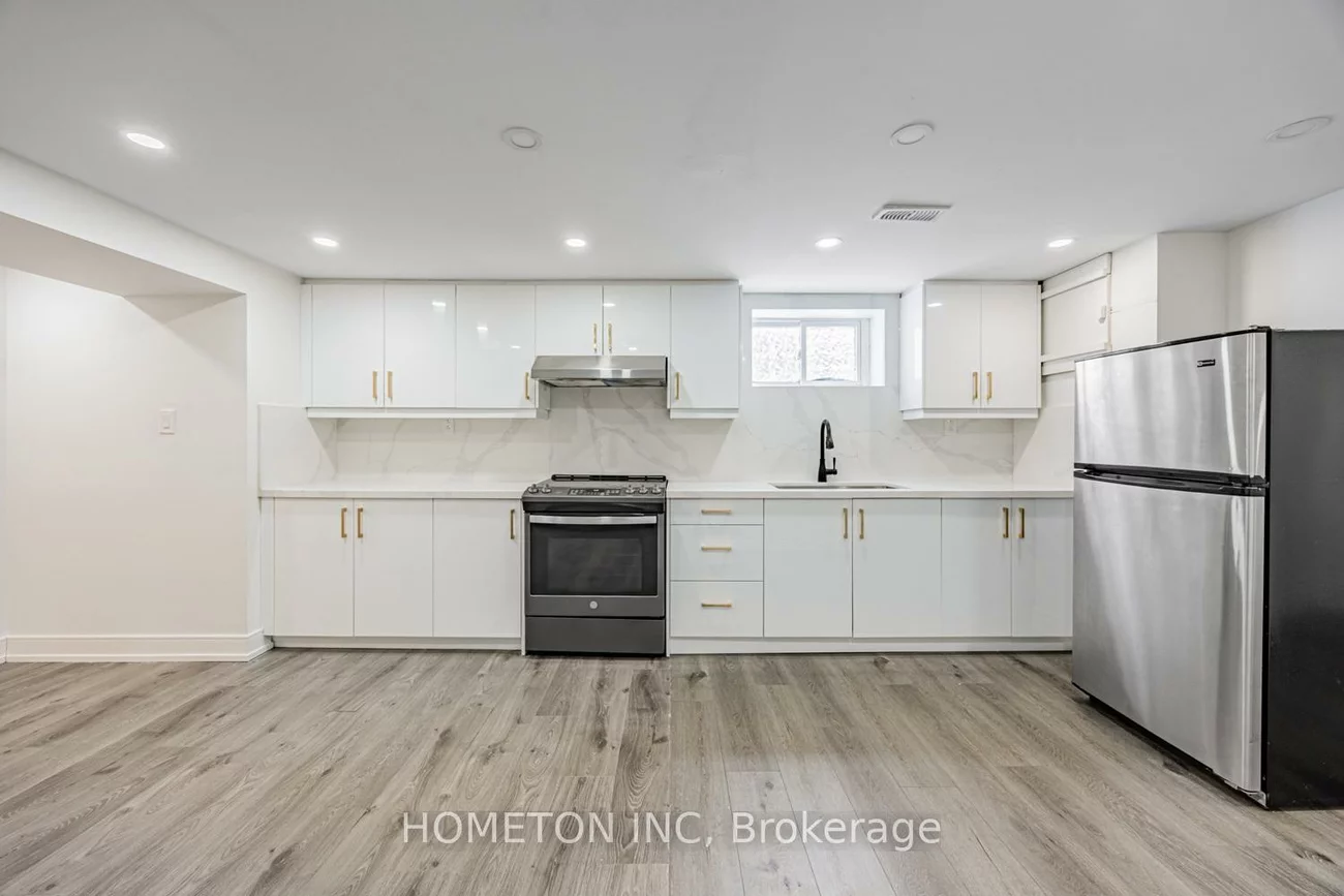 147, Lilian, Wexford-Maryvale, Toronto