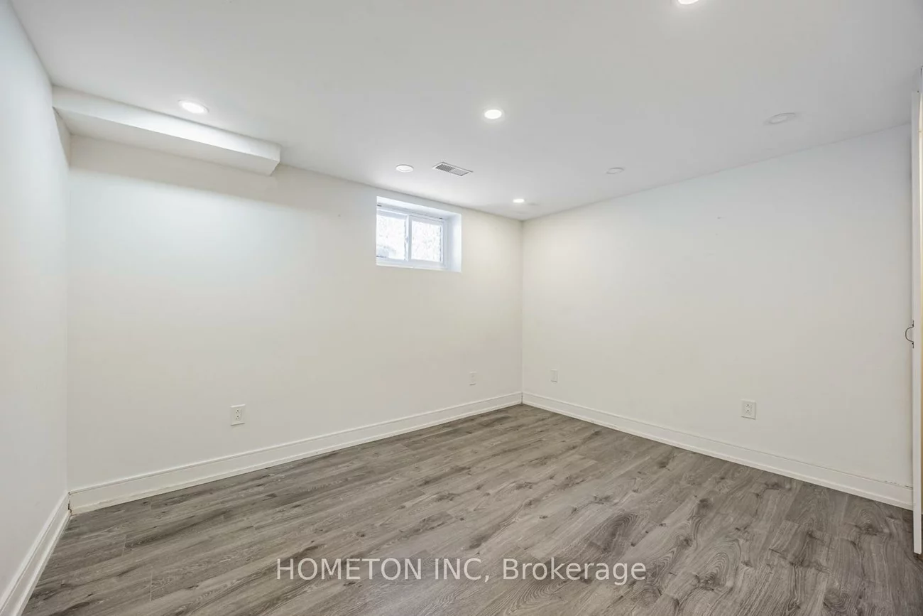 147, Lilian, Wexford-Maryvale, Toronto