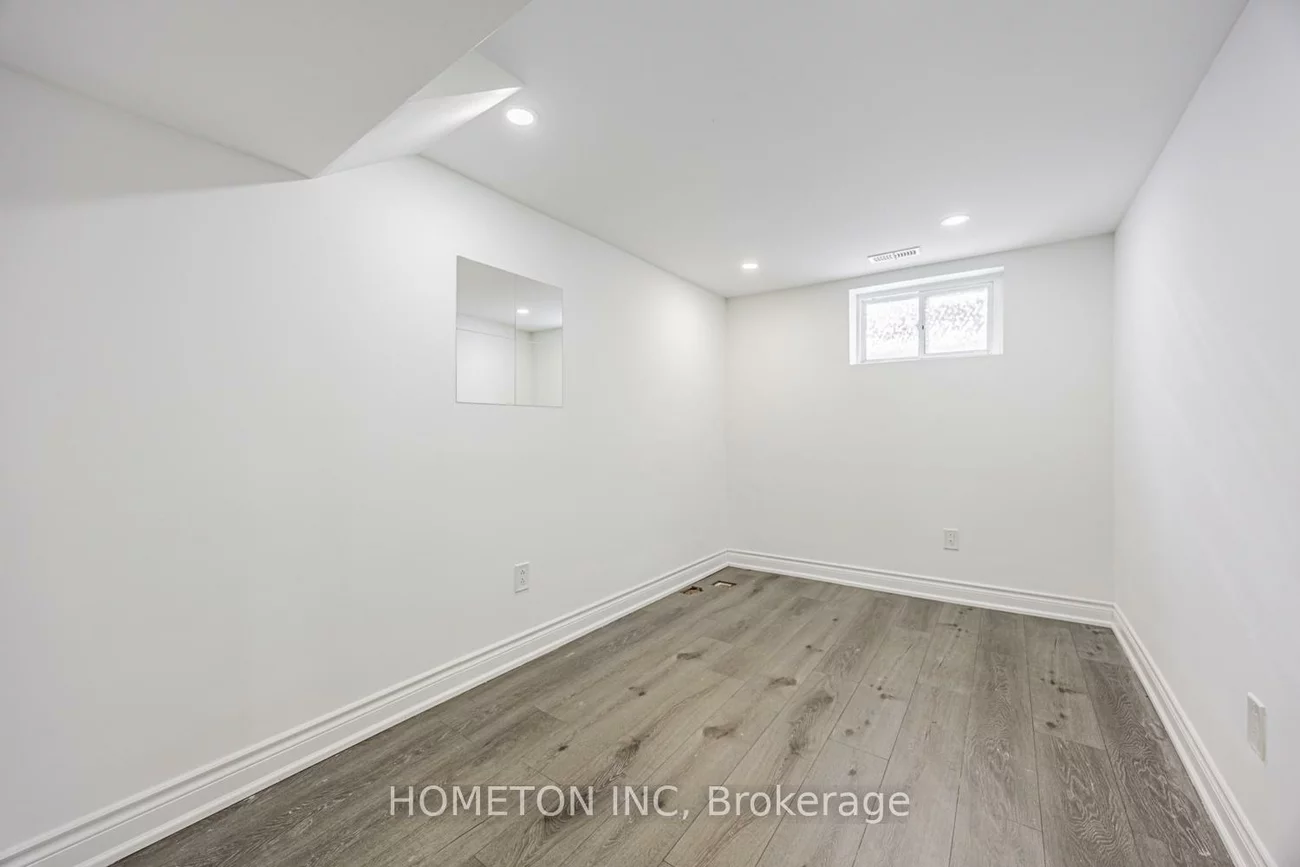 147, Lilian, Wexford-Maryvale, Toronto