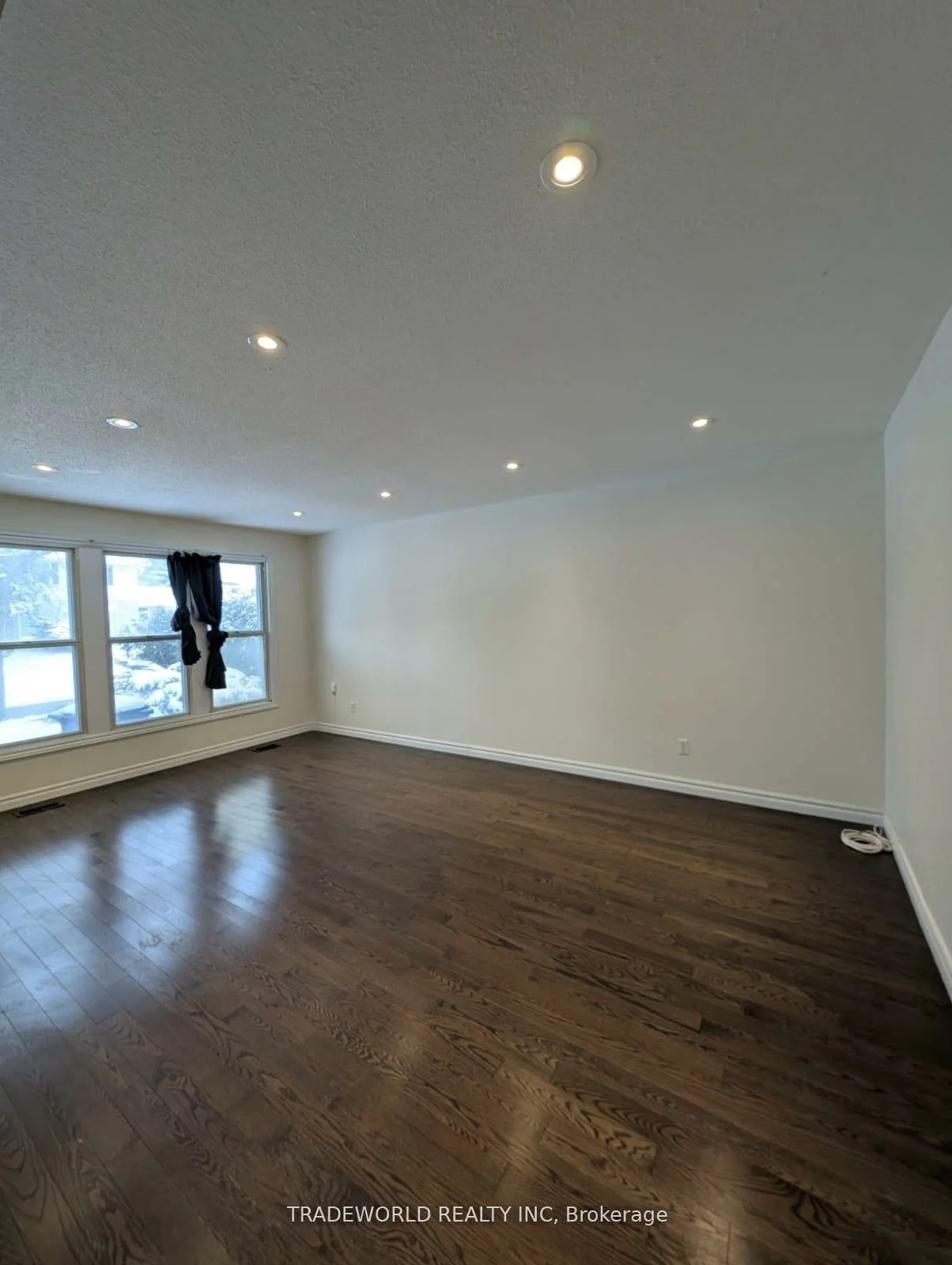 7, Fluellen, L'Amoreaux, Toronto