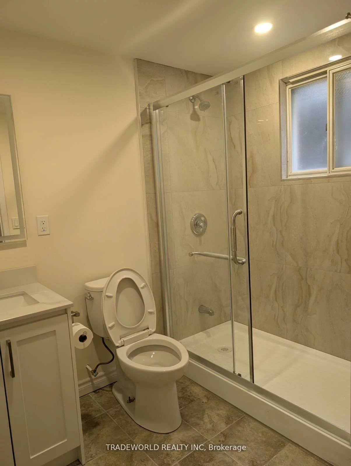 7, Fluellen, L'Amoreaux, Toronto