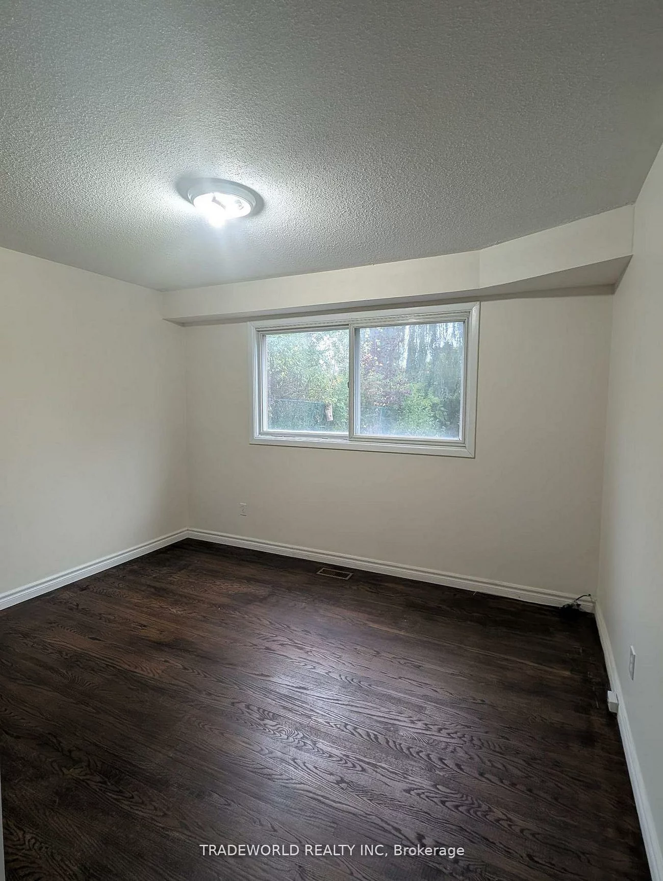 7, Fluellen, L'Amoreaux, Toronto