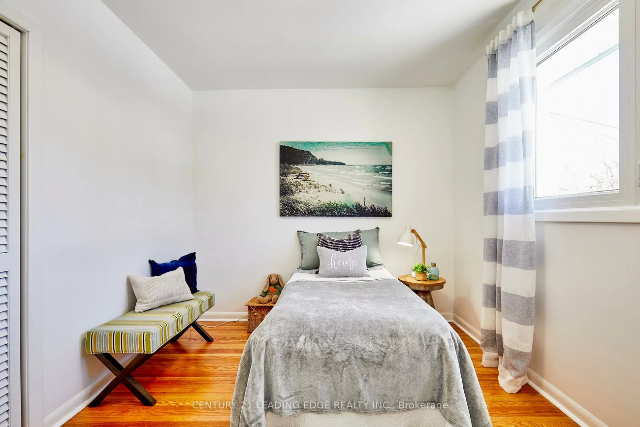 122, Allanford, Tam O'Shanter-Sullivan, Toronto