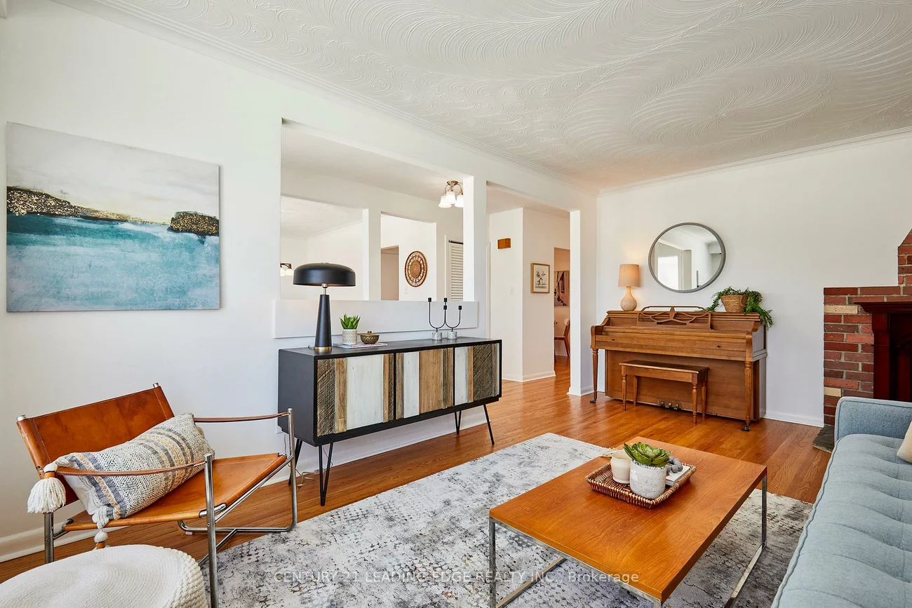 122, Allanford, Tam O'Shanter-Sullivan, Toronto