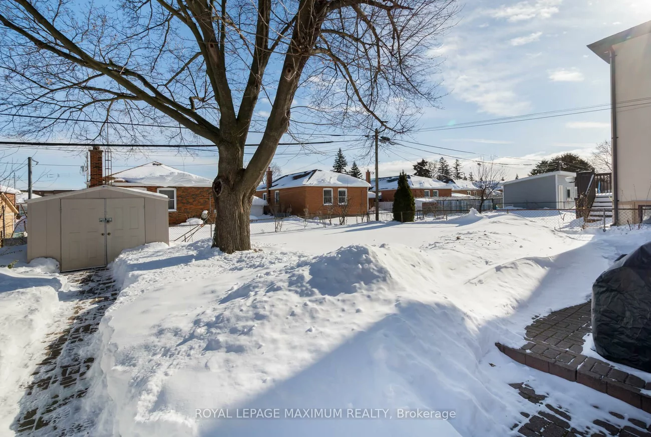 33, Alice, Wexford-Maryvale, Toronto