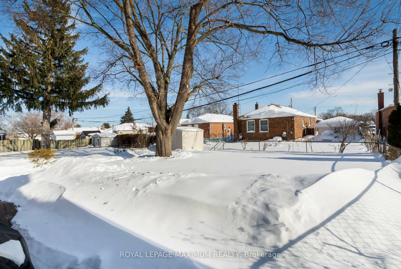 33, Alice, Wexford-Maryvale, Toronto