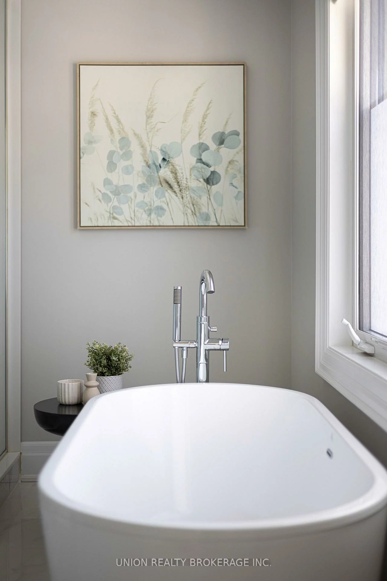 44, Scarboro, Cliffcrest, Toronto