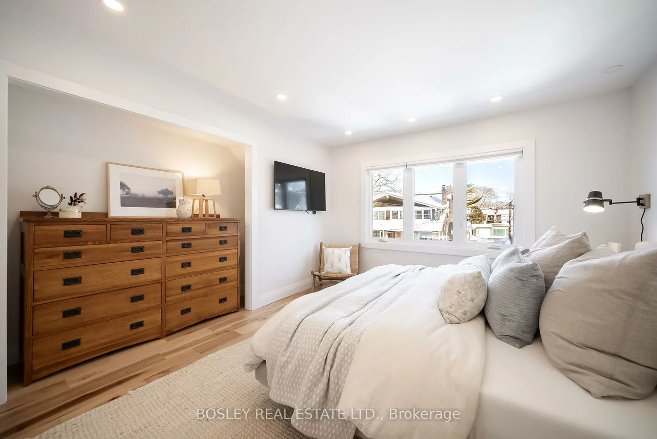 102, Woodfield, Greenwood-Coxwell, Toronto