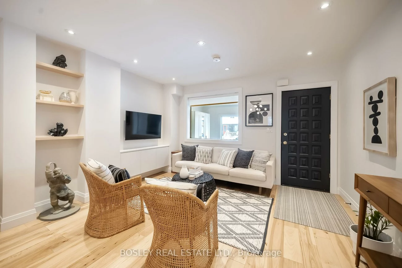 102, Woodfield, Greenwood-Coxwell, Toronto