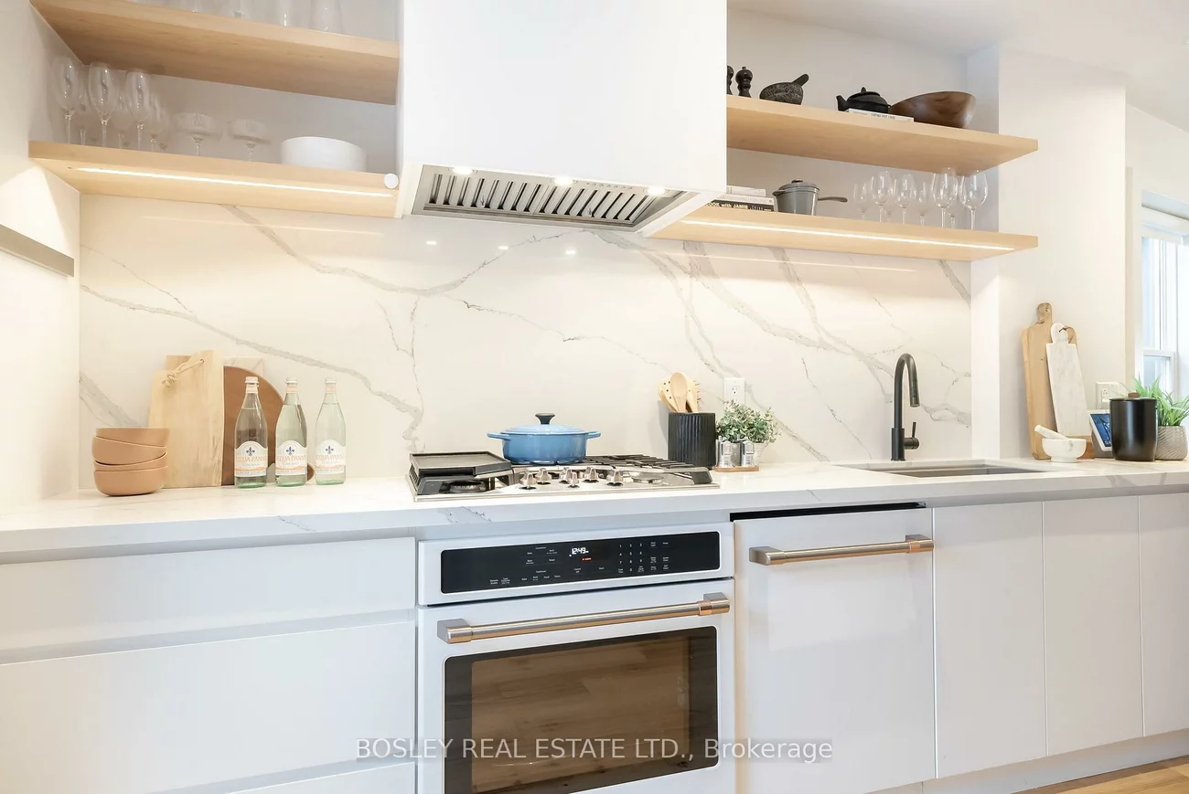 102, Woodfield, Greenwood-Coxwell, Toronto