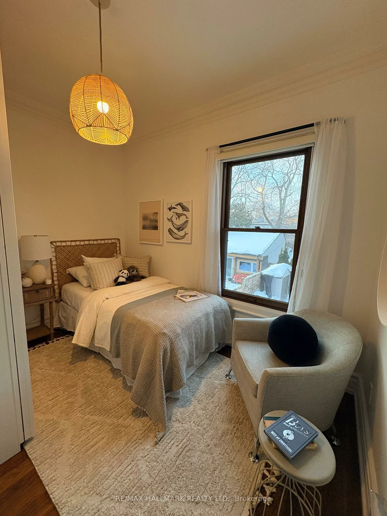 132, First, South Riverdale, Toronto