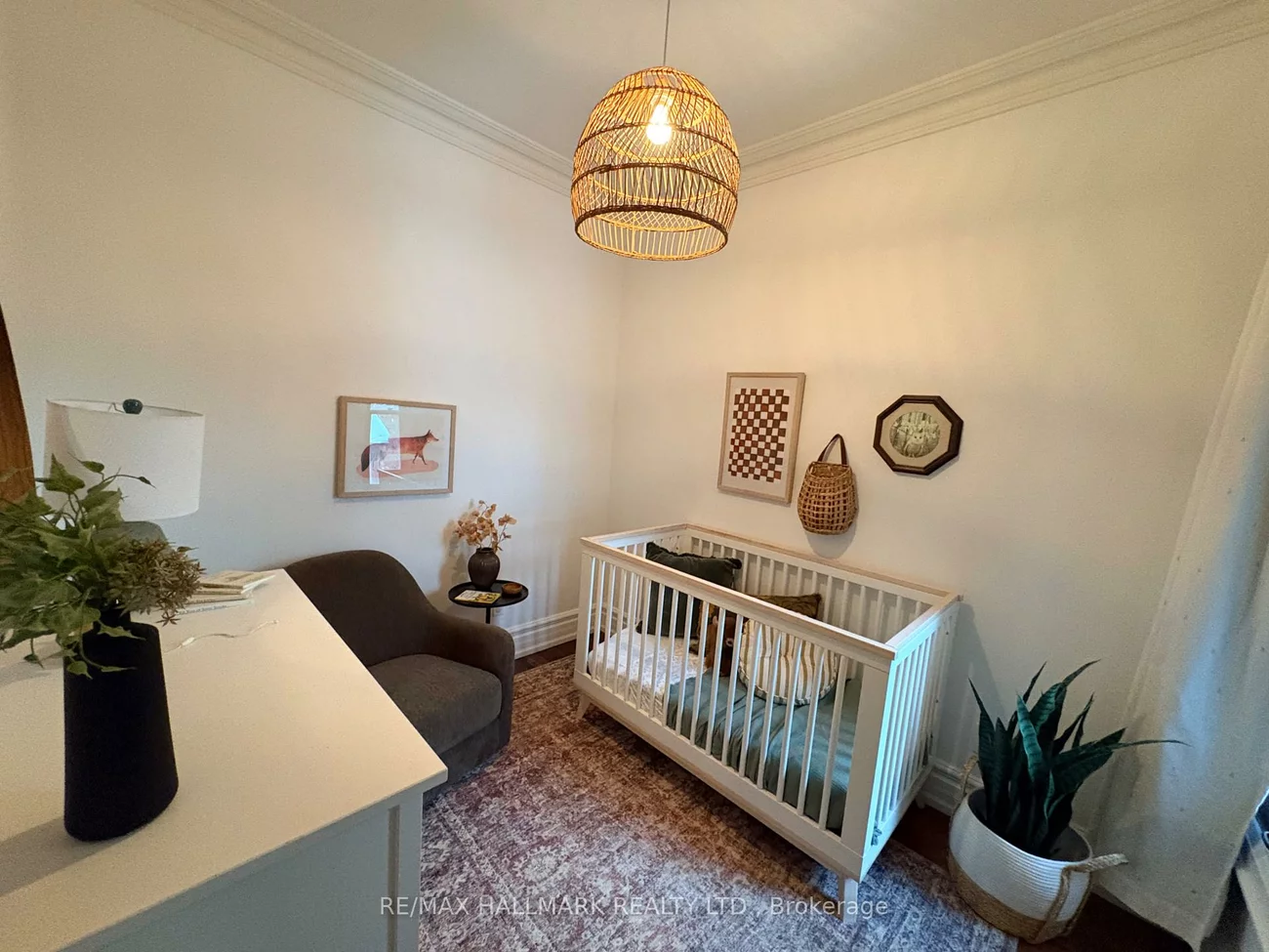 132, First, South Riverdale, Toronto