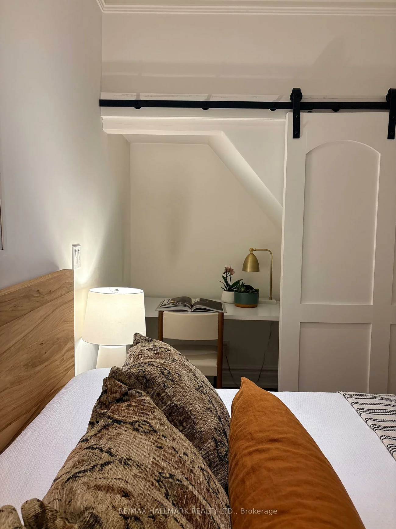 132, First, South Riverdale, Toronto