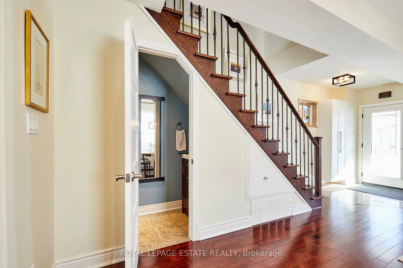 108, Barker, Danforth Village-East York, Toronto