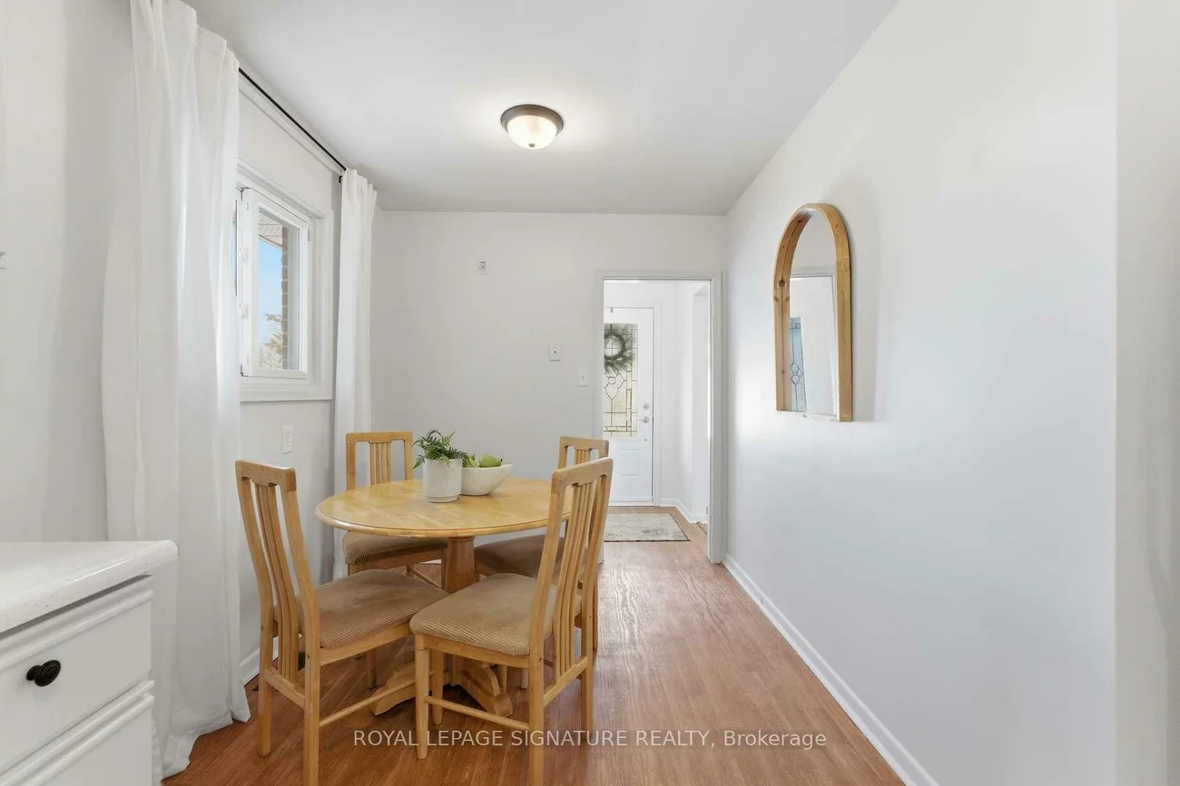 153, Lynnbrook, Woburn, Toronto