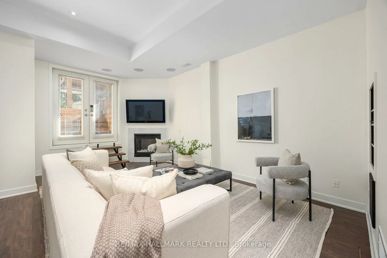 29B, Beechwood, Broadview North, Toronto