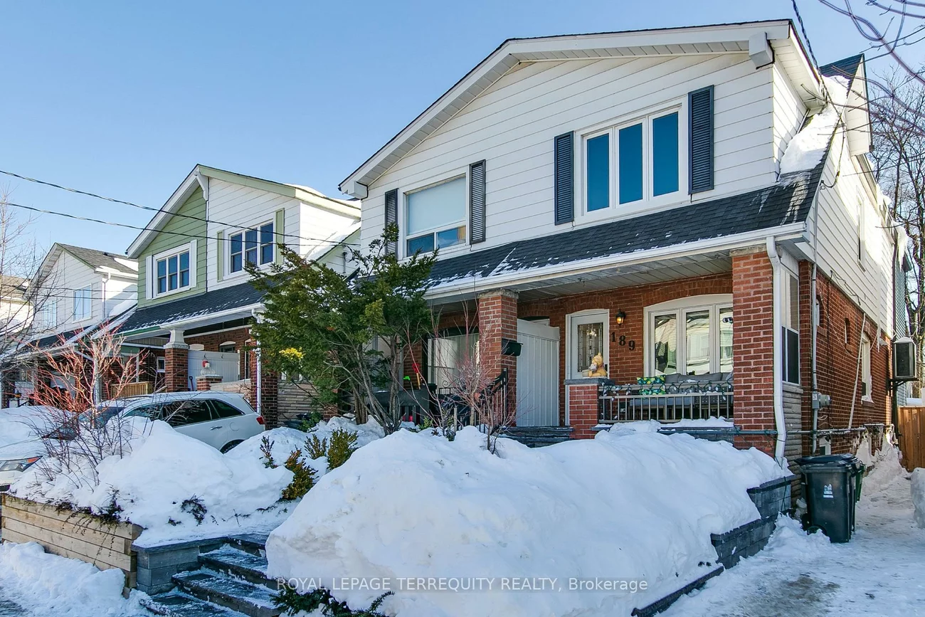 189, Queensdale, Danforth Village-East York, Toronto