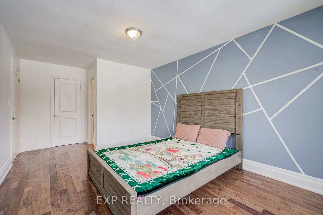 11, Bellvare, Wexford-Maryvale, Toronto