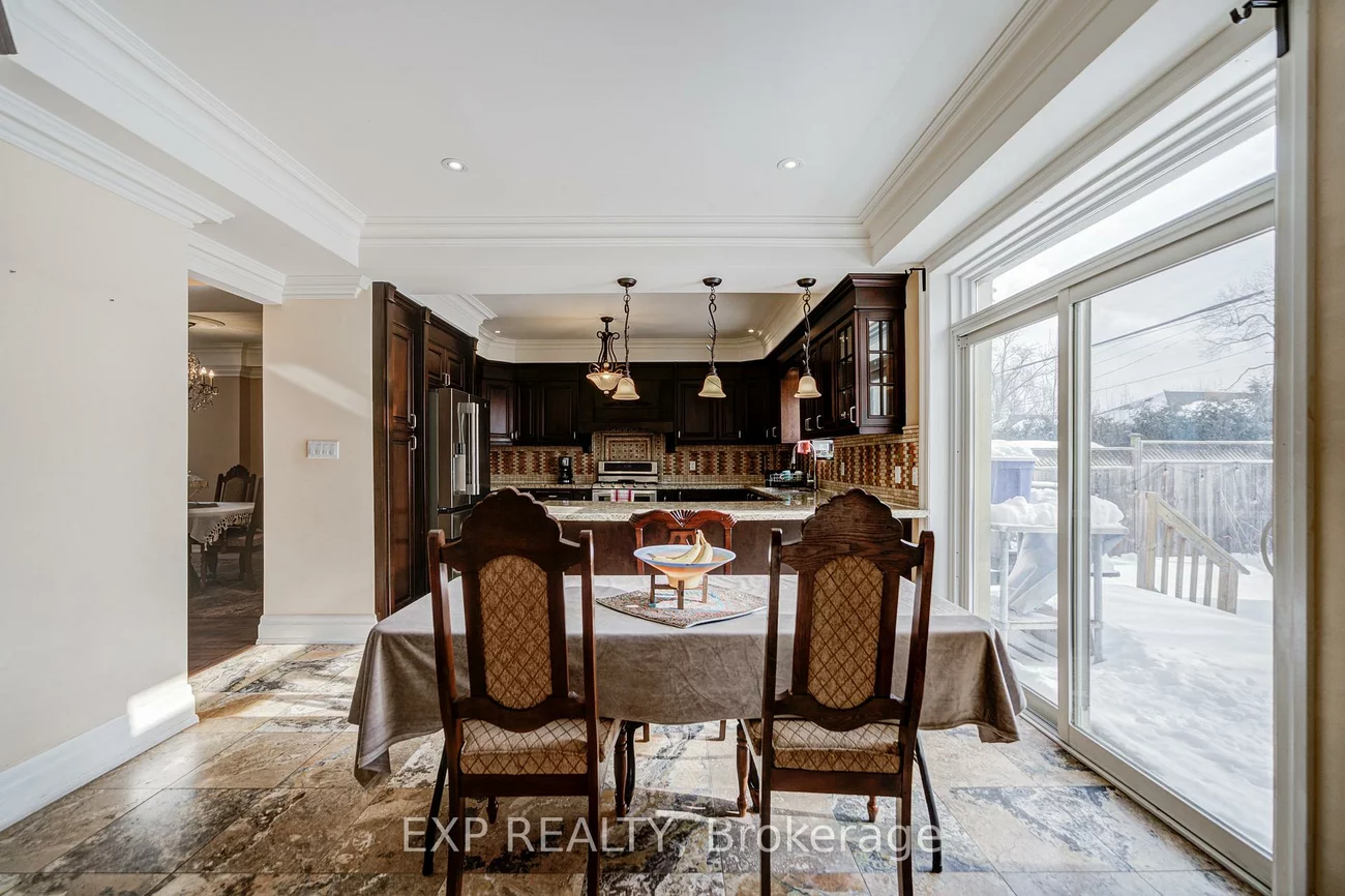 11, Bellvare, Wexford-Maryvale, Toronto