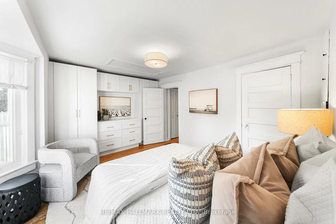 36, Mallon, South Riverdale, Toronto