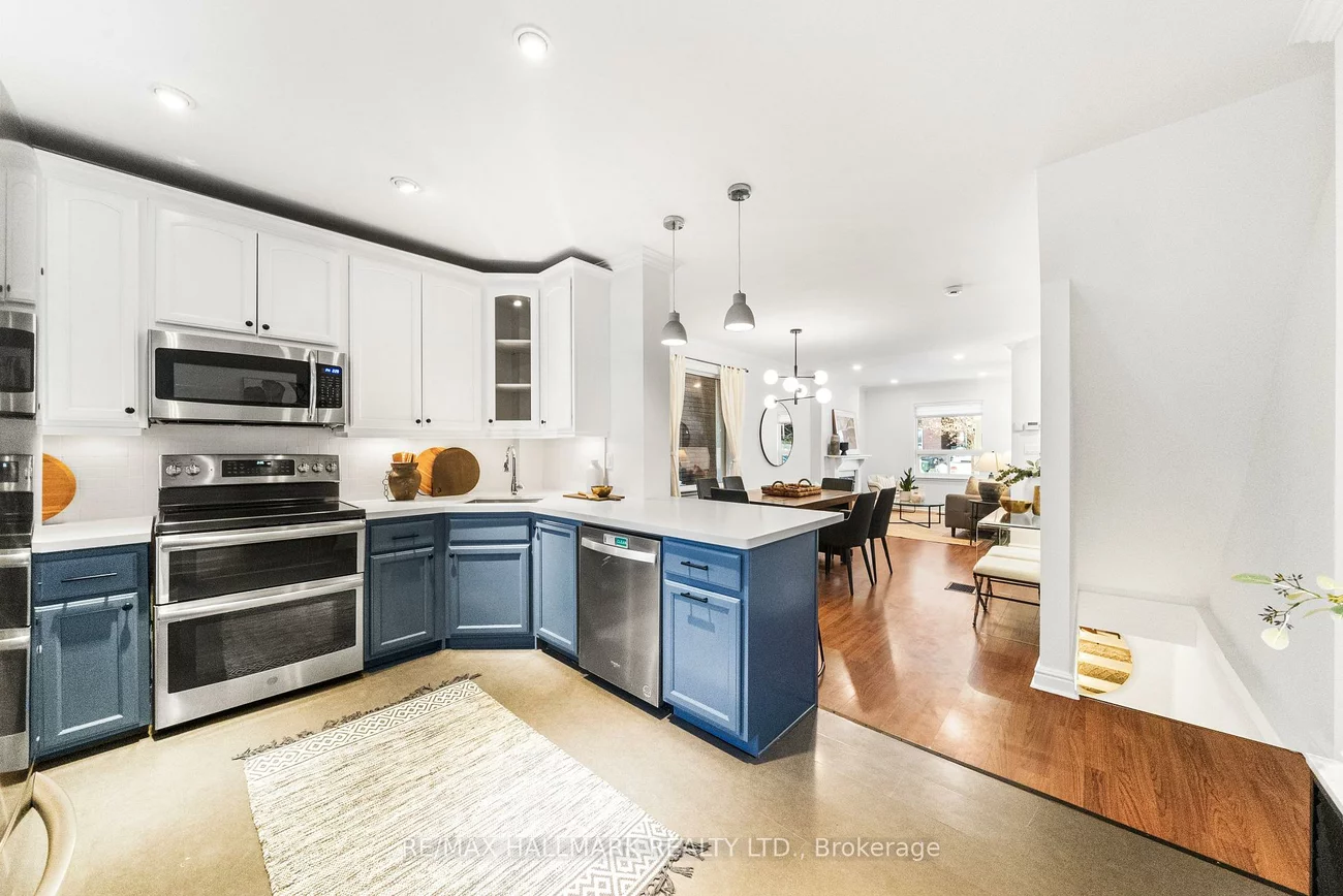 36, Mallon, South Riverdale, Toronto