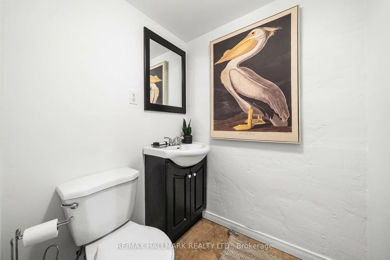 36, Mallon, South Riverdale, Toronto