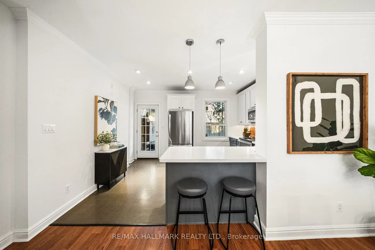 36, Mallon, South Riverdale, Toronto