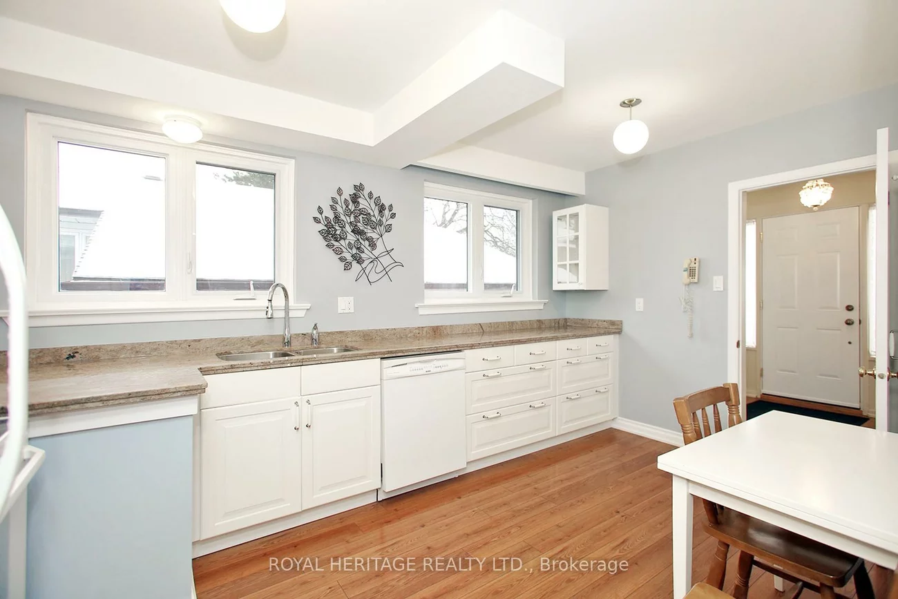 65, Bennett, West Hill, Toronto