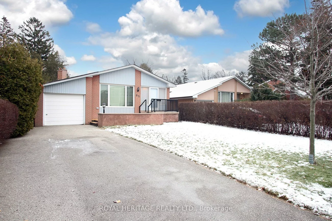 65, Bennett, West Hill, Toronto