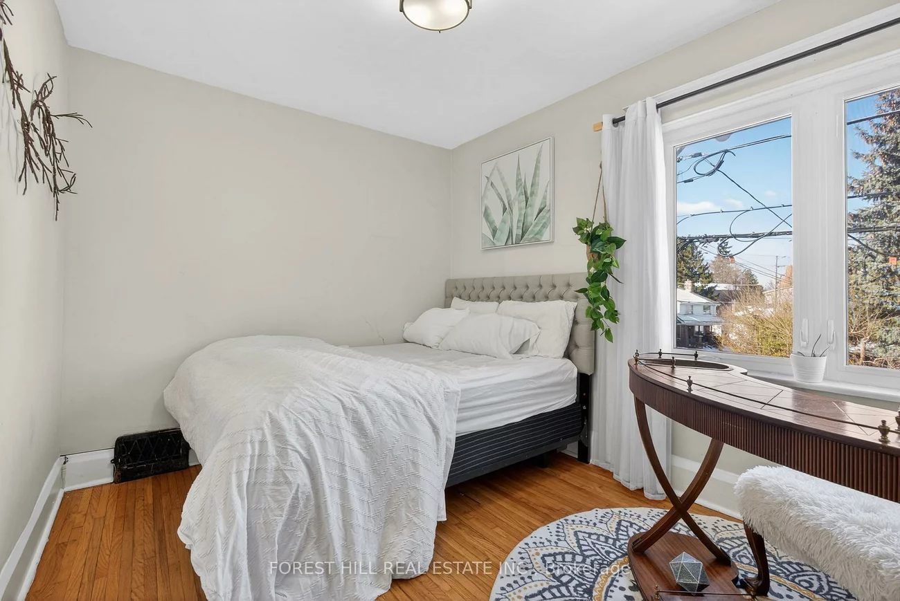 151, Dawes, Crescent Town, Toronto